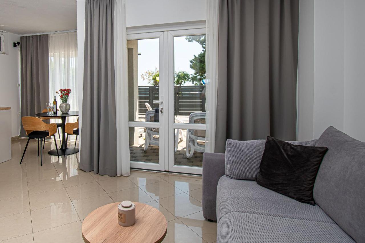Beachfront Apartments Gabine Kastela Dış mekan fotoğraf