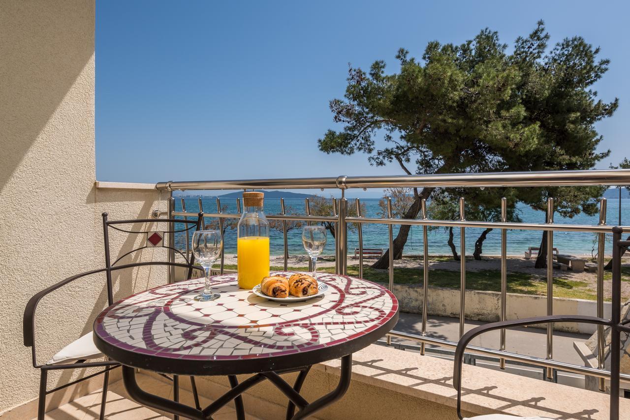 Beachfront Apartments Gabine Kastela Dış mekan fotoğraf