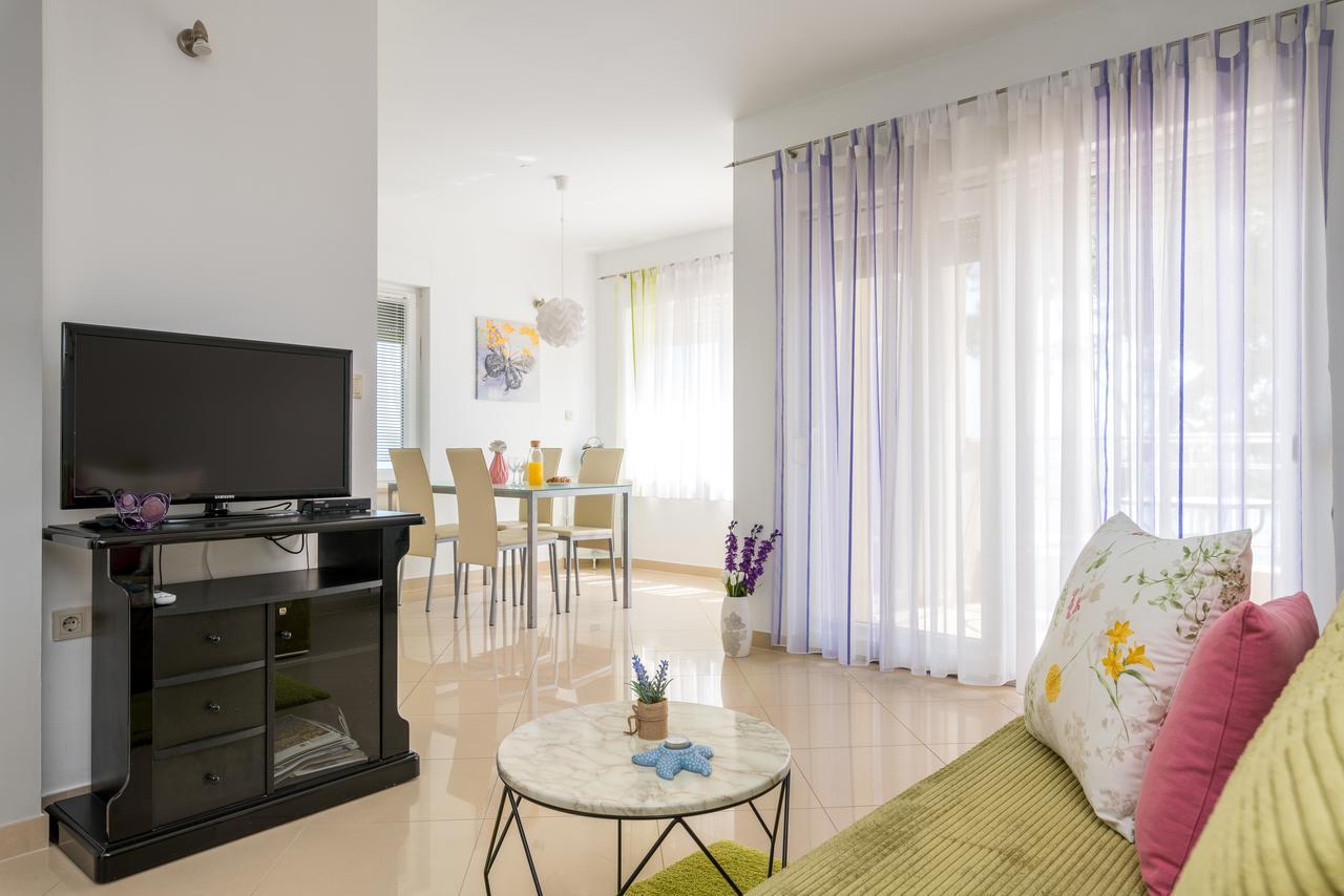 Beachfront Apartments Gabine Kastela Dış mekan fotoğraf